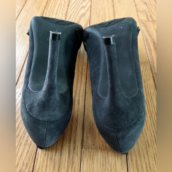 SACHA LONDON charcoal gray suede 3.5 inch boss stiletto heels size 6.5 - Picture 8 of 8